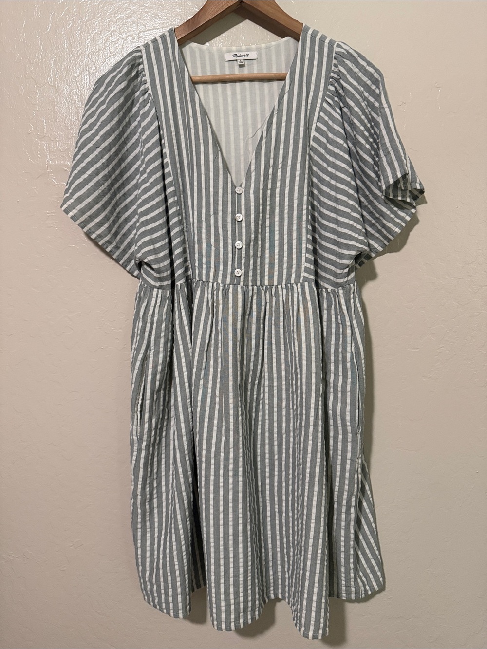 Madewell Seersucker Flutter~Sleeve Striped Mini Sage Coastal Dress Size L